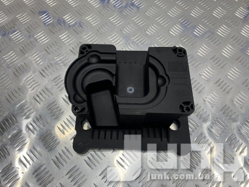 Установочная пластина селектора для Land Rover Range Rover Sport oe UFN500020 разборка бу