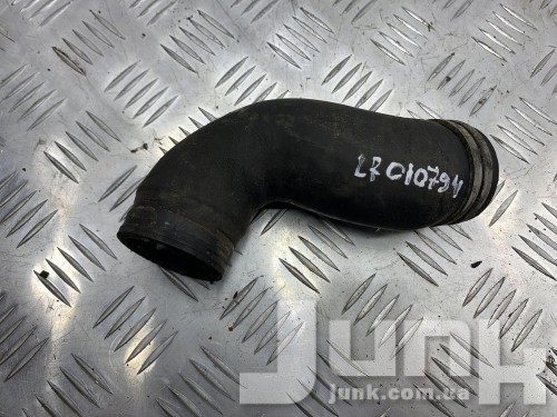 Патрубок ОЖ для Land Rover Discovery 4 oe LR010794 запчасти бу Патрубок ОЖ для Land Rover Discovery 4 oe LR010794 разборка бу