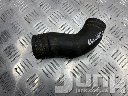 Патрубок ОЖ для Land Rover Discovery 4 oe LR010795 запчасти бу Патрубок ОЖ для Land Rover Discovery 4 oe LR010795 разборка бу