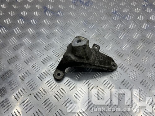 Кронштейн подушки двигателя правый для Audi A5 8T oe 8K0199308 разборка бу