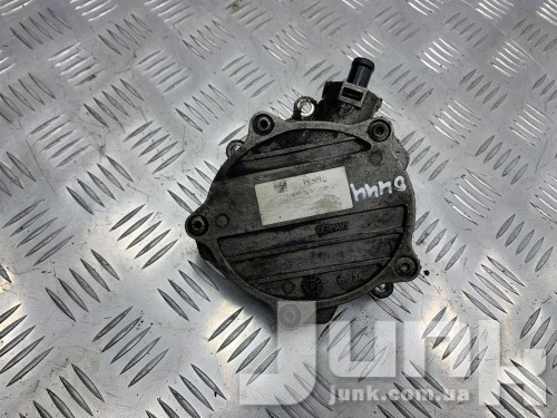 Вакуумный насос для Audi A5 8T oe 06E145100R разборка бу