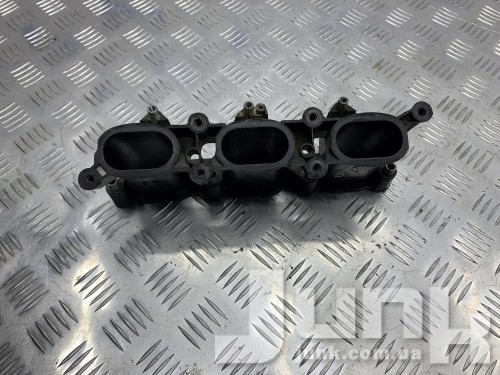Впускной коллектор для Audi A5 8T oe 06E133110S разборка бу