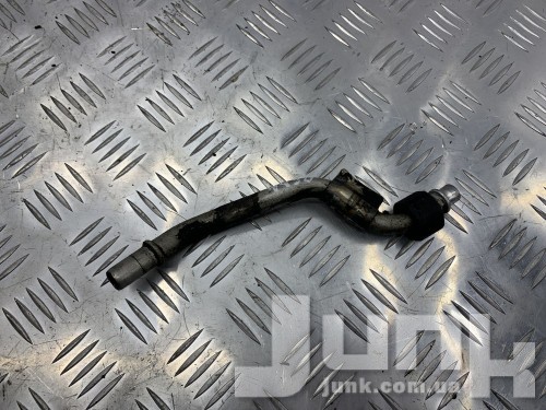 Трубка масляного радиатора для Land Rover Discovery 4 oe LR013811 запчасти бу Трубка масляного радиатора для Land Rover Discovery 4 oe LR013811 разборка бу