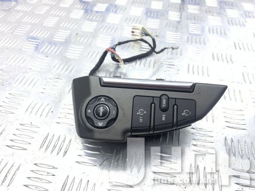 Кнопки руля левая сторона для Land Rover Discovery 4 oe LR022104 разборка бу