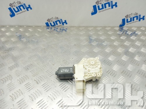 Моторчик стеклоподъемника двери левой для БМВ Ф10 oe 51337271563 разборка бу