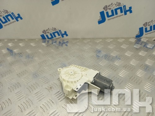 Моторчик стеклоподьемника задний левый oe 8K0959812A запчасти бу Моторчик стеклоподьемника задний левый oe 8K0959812A разборка бу