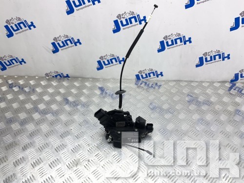 Замок двери задней левой для Land Rover Discovery 4 oe LR013893 разборка бу