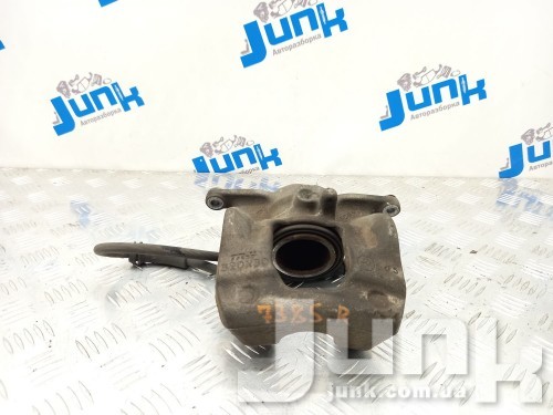 Суппорт тормозной передний правый для Mercedes C117 CLA oe A0004214281 запчасти бу Суппорт тормозной передний правый для Mercedes C117 CLA oe A0004214281 разборка бу