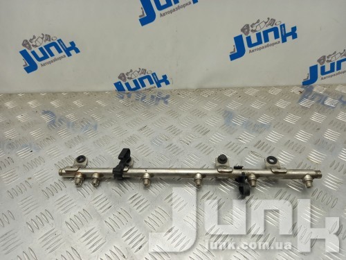Топливная рампа для BMW F07 oe 13537649710 запчасти бу Топливная рампа для BMW F07 oe 13537649710 разборка бу