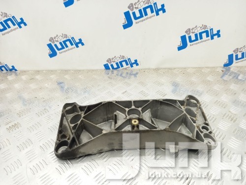 Траверса АКПП для BMW F07 oe 22326777613 запчасти бу Траверса АКПП для BMW F07 oe 22326777613 разборка бу