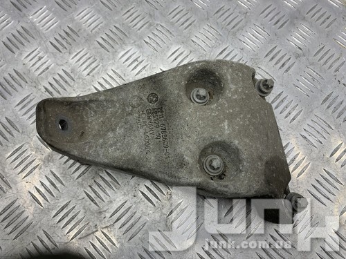 Кронштейн двигателя левый для BMW F30 oe 22116788609 разборка бу