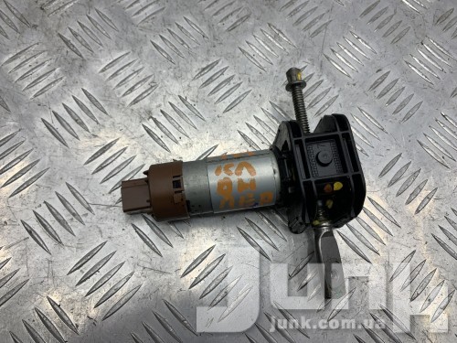 Моторчик регулировки наклона сиденья правый для BMW F02 oe 52107314226 разборка бу