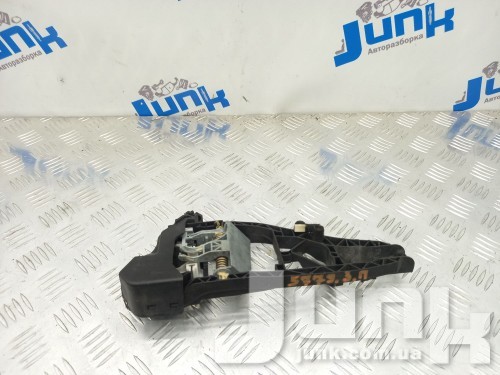 Опорная скоба задней правой двери для BMW X5 F15 oe 51217401212 разборка бу