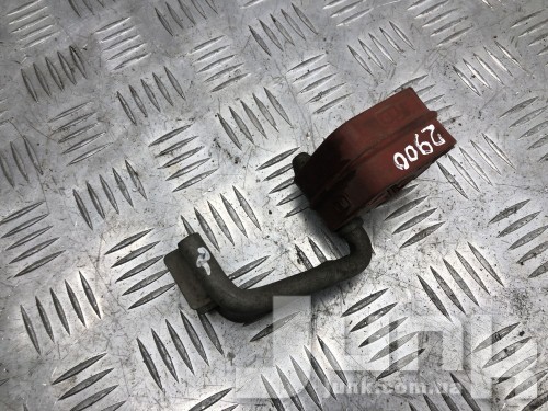 Кронштейн глушителя правый для BMW F02 oe 18207585348 запчасти бу Кронштейн глушителя правый для BMW F02 oe 18207585348 разборка бу