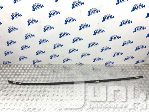 Накладка крыши правая для BMW E60 oe 51137146472 запчасти бу Накладка крыши правая для BMW E60 oe 51137146472 разборка бу