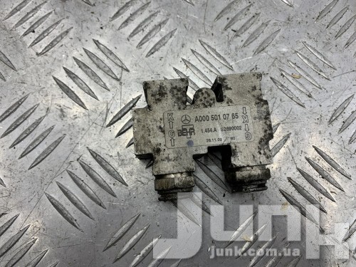 Термостат охлаждения масла для Mercedes GL X164 oe A0005010765 запчасти бу Термостат охлаждения масла для Mercedes GL X164 oe A0005010765 разборка бу