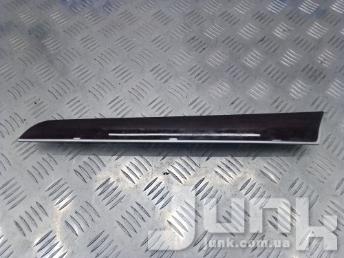Декоративная внутренняя накладка правой задней двери для Audi A4 B8 oe 8K0867420RLE2 разборка бу