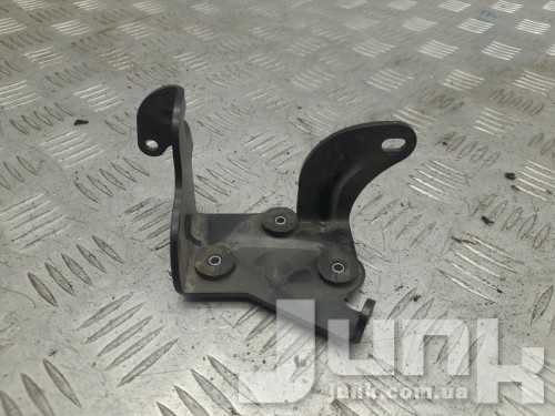 Кронштейн дополнительного насоса ож для Audi A4 (Б9) oe 06H121079P разборка бу
