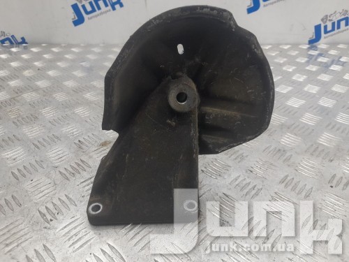 Кронштейн подушки (опоры) двигателя левой для Mercedes W210 oe A6062230104 разборка бу