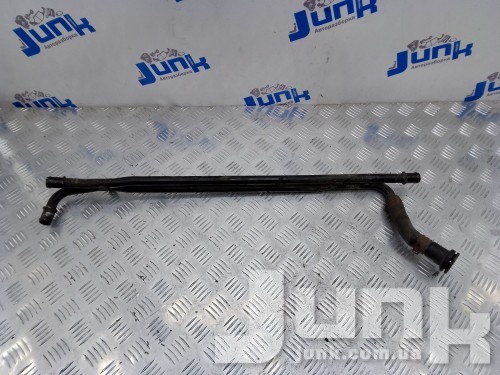 Патрубок радиатора для Audi A8 D3 oe 4E0121071B разборка бу