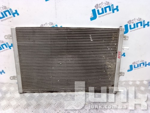 Радиатор охлаждения (дополнительный) для Audi A8 D4 oe 4H0145804A запчасти бу Радиатор охлаждения (дополнительный) для Audi A8 D4 oe 4H0145804A разборка бу