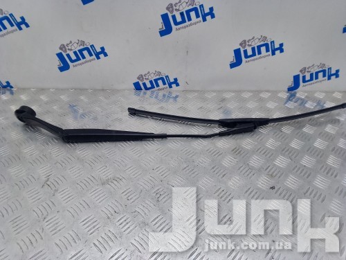 Рычаг поводок (щетко-держатель) левый для Ford Fusion MK5 oe DS7Z17527A разборка бу