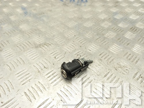 личинка замка левой двери для Audi A5 F5 oe 107837167FM запчасти бу личинка замка левой двери для Audi A5 F5 oe 107837167FM разборка бу