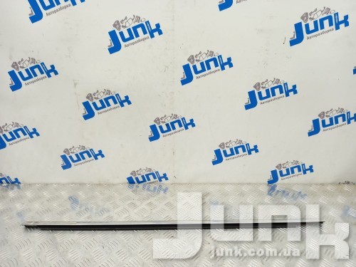 Молдинг стекла двери задней правой хром для Audi A5 F5 oe 8W88537642ZZ запчасти бу Молдинг стекла двери задней правой хром для Audi A5 F5 oe 8W88537642ZZ разборка бу