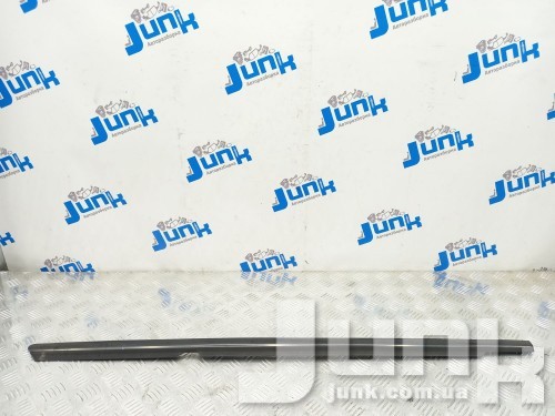 Молдинг двери задней левой для Mercedes W164 oe A1646905580 разборка бу