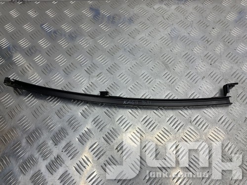 Оконная перемычка задней правой двери для Mazda 6 oe GHK172602B запчасти бу Оконная перемычка задней правой двери для Mazda 6 oe GHK172602B разборка бу