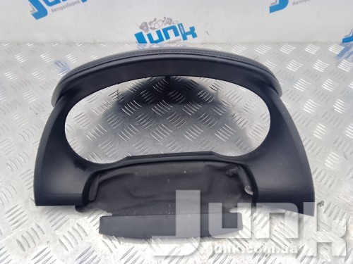 Накладка панели приборов для Mazda 6 oe GMG655420A02 разборка бу