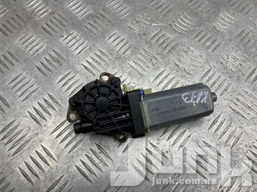 Моторчик регулировки высоты сидения левый для Mercedes W164 oe A0068206942 запчасти бу Моторчик регулировки высоты сидения левый для Mercedes W164 oe A0068206942 разборка бу