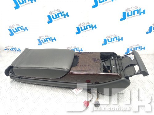 Центральный подлокотник(задний) для Audi A8 D4 oe 4H0885075L22A разборка бу