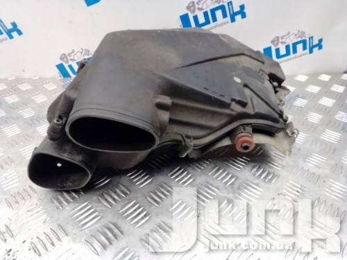 Корпус воздушного фильтра для BMW X5 E70 oe 13717577454 разборка бу