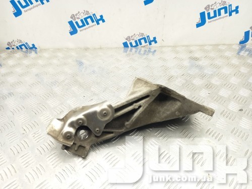 Кронштейн опоры двигателя правый для BMW X5 E70 oe 22116776136 запчасти бу Кронштейн опоры двигателя правый для BMW X5 E70 oe 22116776136 разборка бу