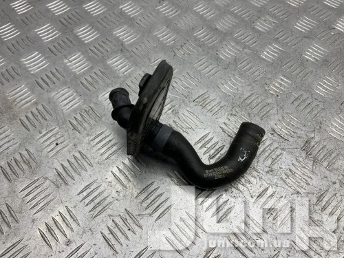 Патрубок системы охлаждения для Audi A5 F5 oe 8W1819372A разборка бу