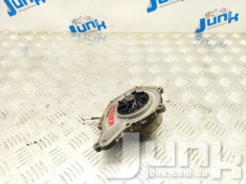 Водяная помпа (насос охлаждения) для Audi SQ5 oe 06E121016Q разборка бу