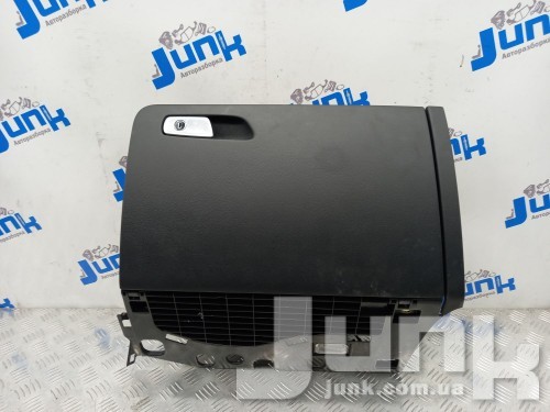 Бардачок для Audi SQ5 oe 8R18571046PS разборка бу