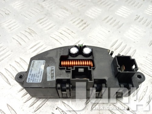 Регулятор оборотов вентилятора для Audi SQ5 oe 8T0820521A запчасти бу Регулятор оборотов вентилятора для Audi SQ5 oe 8T0820521A разборка бу