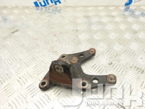 Кронштейн опоры двигателя для Тойота Camry XV50 oe 123110V160 разборка бу
