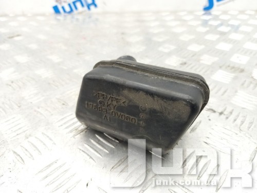 Резонатор воздушного фильтра для Тойота Camry XV50 oe 178930V060 запчасти бу Резонатор воздушного фильтра для Тойота Camry XV50 oe 178930V060 разборка бу