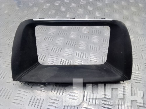 Накладка торпедо (дисплей) для Mazda CX-5 (KE) oe KD4555230D02 разборка бу