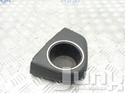 Подстаканник центральной консоли для Porsche Panamera 4 oe 9705533810021U разборка бу