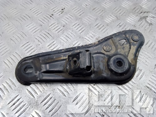 Кронштейн заднего стабилизатора правый для Тойота Camry XV50 oe 5220306041 разборка бу