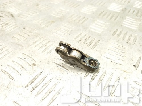 Рокер для Audi A3 8V oe 06E109417N разборка бу