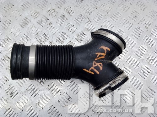 Патрубок воздушного фильтра для Porsche Panamera 4 oe 97011014023 разборка бу