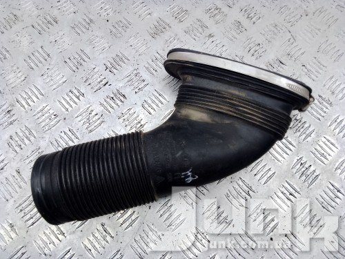 Патрубок воздушного фильтра левый для Porsche Panamera 4 oe 97011011303 разборка бу