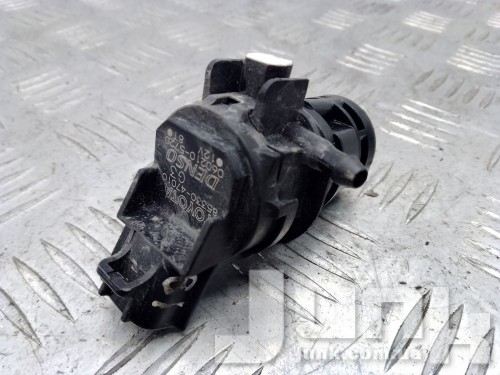 насос омывателя для Тойота Camry XV50 oe 8533006070 запчасти бу насос омывателя для Тойота Camry XV50 oe 8533006070 разборка бу