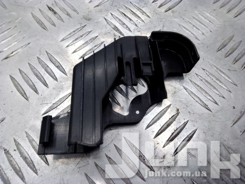 Накладка замка крышки багажника oe 8K9827645 разборка бу