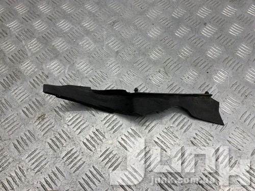 Уплотнитель решетки дворников для Тойота Camry XV50 oe 5386606110 запчасти бу Уплотнитель решетки дворников для Тойота Camry XV50 oe 5386606110 разборка бу